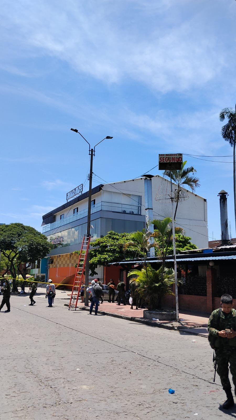 VIWI Ingeniería apoyando labores de iluminación y rescate en Cali - imagen 1