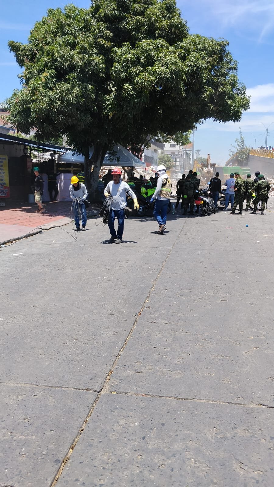 VIWI Ingeniería apoyando labores de iluminación y rescate en Cali - imagen 6