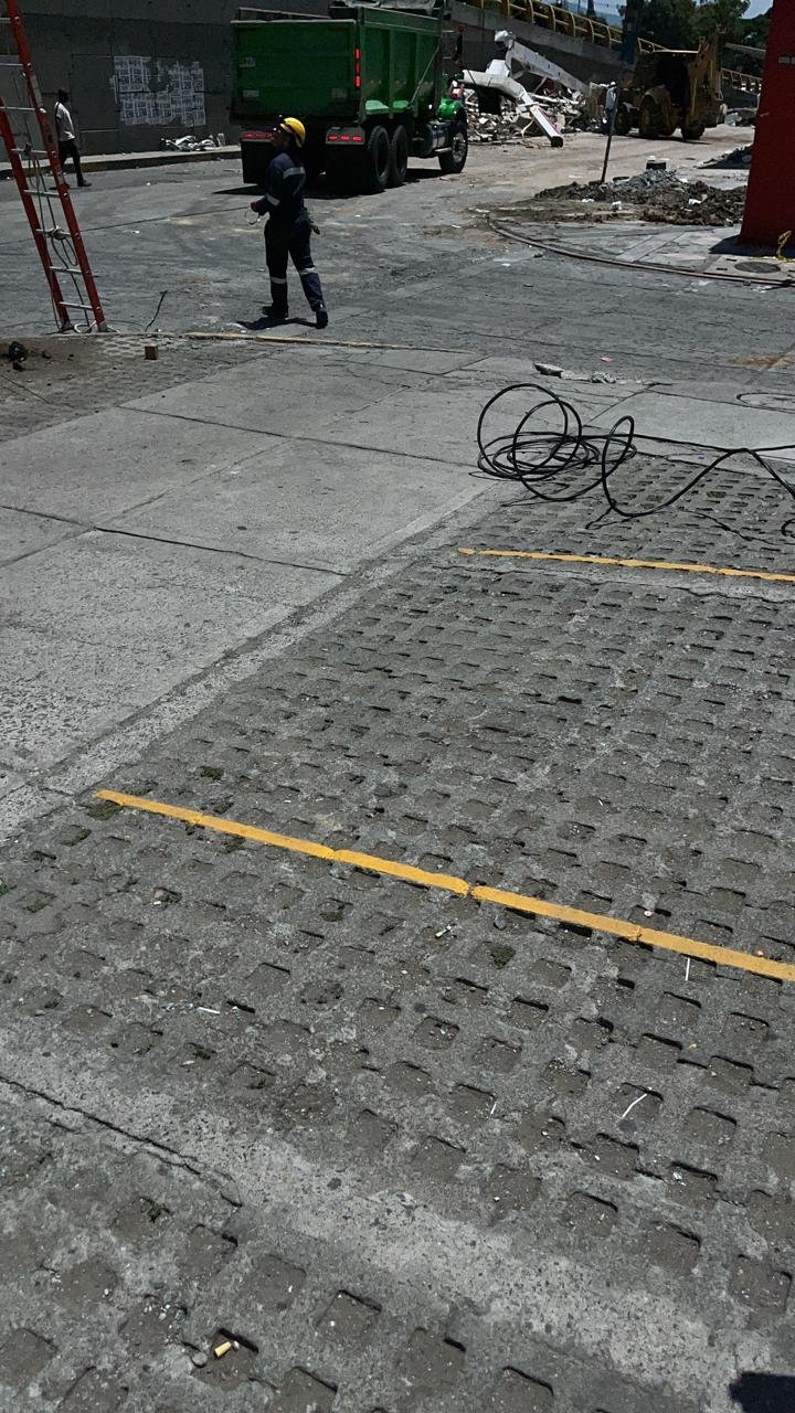 VIWI Ingeniería apoyando labores de iluminación y rescate en Cali - imagen 9